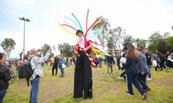 Karşıyaka’da 23 Nisan kutlamaları spor ve etkinliklerle yapıldı