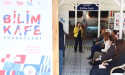 DEÜ Bilim Kafe’de güneşten korunma yöntemleri ele alındı