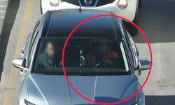 Sürücüler dronu görünce kemere sarıldı!