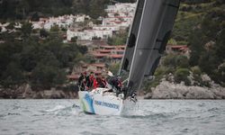 Yaşar Üniversitesi yelkende tarih yazdı: Üst üste üçüncü şampiyonluk!