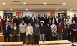 Ege'nin genç iletişimcileri 15 Temmuz ruhunu manşetlere taşıdı