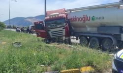 Manisa’dan acı haber: Tırın altında kaldı!