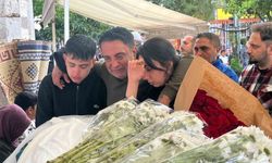 Ameliyat masasında hayatını kaybetti: Tabuttaki evladına son kez baktı