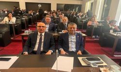 CHP’nin toplantısına İzmir’den dört vekil katılmadı!