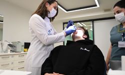 Ağzınızdaki tehlike: Diş eti hastalıkları Alzheimer’ın habercisi mi?