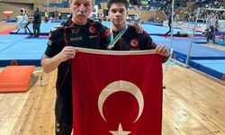 İzmirli Altan Doğan, Bulgaristan’da zirvede