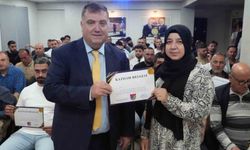 İzmir’in taksicileri okullu oldu