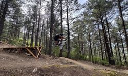 İzmir’in yeni adrenalin rotası: Çatalkaya Downhill Parkuru açıldı