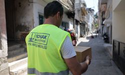 Konak’ta bayram dayanışması devam ediyor