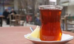 Sıcak çaya limon sıkıyorsanız bir kez daha düşünün