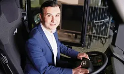 Avrupa'da otobüsün direksiyonuna Barbaros Oktay geçti