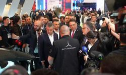 Özgür Özel SAHA 2026'yı ziyaret etti: 'Kimse TUSAŞ’ımızın KAAN’ını hor görmesin'