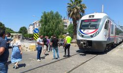 Selçuk’ta feci olay! Trenin çarptığı yaşlı adam ağır yaralandı