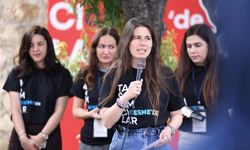 Tasarımcılar Çeşme’de gençlerle ikinci kez buluştu