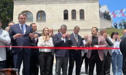 Bornova’da Mescid-i Aksa Camii törenle ibadete açıldı