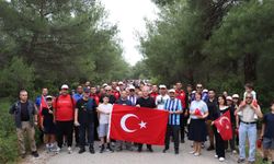 İzmir'de ceza infaz personelinden doğa ve vefa yürüyüşü