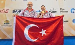 İzmir’in altın çocuğu: Alper Öztürk dünya zirvesinde!