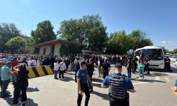 Meclis kapısında CHP krizi: Taraflar arasında arbede!