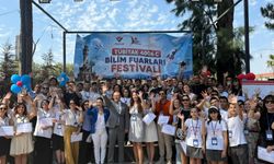 İzmir’de bilim şöleni başladı