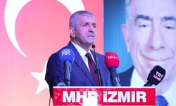 MHP İzmir'de kongre sezonunu Karabağlar'dan açtı!