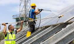 İzmir’in haberleşme altyapısına güneş enerjili destek