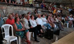 Foça’da kritik panel: Körfezin geleceği masaya yatırıldı