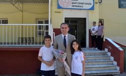 Bayındır’da 5 bin 931 öğrenci karne sevinci yaşadı