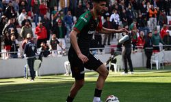 Karşıyaka, Erhan Öztürk ile yola devam ediyor