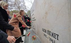 Konak’ta şiir dolu iki gün: Nazım Hikmet ve Ahmed Arif anılacak