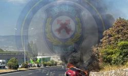İzmir'de korkutan araç yangını
