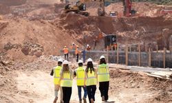 Mor Baret Programı başladı: 12 kadın inşaat sektörüne hazırlanıyor