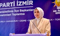 AK Parti Çeşme’den: ‘Belediye’nin arsaları satılıyor, maaşlar neden ödenemiyor?’