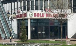 Bolu Belediyesi’nde şafak operasyonu: 10 gözaltı!