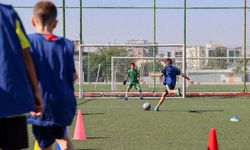 Buca'da yaz tatili yeşil sahada başladı