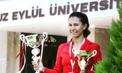 DEÜ'lü akademisyene Lozan Üniversitesi'nden uluslararası sertifika