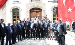 İzmirli Erzurumlulardan memlekete anlamlı ziyaret