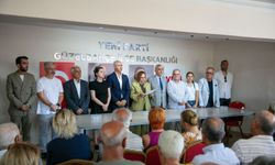 Güzelbahçe'de CHP'den toplu istifa: 11 meclis üyesi Yeni Parti'ye geçti