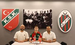 Karşıyaka'da Arda Baran Eren profesyonel oldu