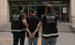 İzmir'de operasyon: Kaçak cephaneliğe baskın