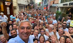 Karşıyaka CHP'de toplu istifa! Levent Güçlü bankta konuştu