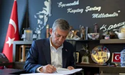 Özgür Özel, YENİ Parti'nin kuruluş belgesini paylaştı!