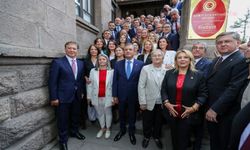 YENİ Parti tüzüğü yayımlandı: Ön seçim modeli ve cinsiyet kotası dikkat çekti!