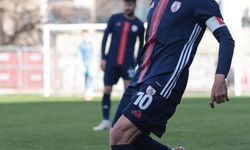 Yılmaz Özeren futbol kariyerini noktaladı