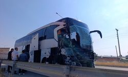 Kütahya-Antalya yolunda facia: 1 ölü, 14 yaralı