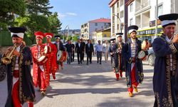 Refahiye’de 19. Bal Festivali coşkusu