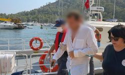 Karaya oturan gezi teknesinde 11 kişi kurtarıldı