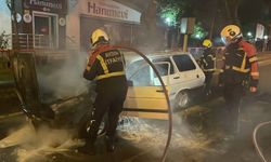 Aydın’da seyir halindeki otomobil alevlere teslim oldu