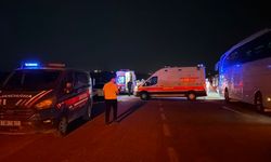 Ahlat dönüşü feci kaza: 13 kişi yaralandı