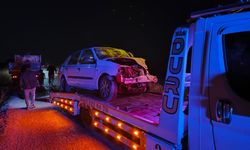 Yalvaç’ta iki otomobil çarpıştı: 3 yaralı