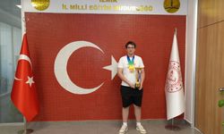 Singapur’da İzmir rüzgarı: Dünya ikincisi oldu